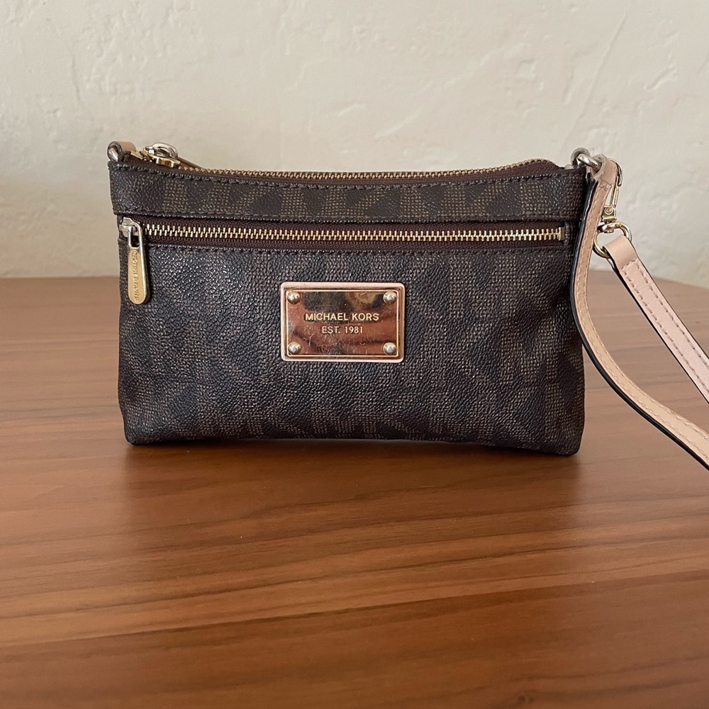 Micheal Kors brown leather wristlet
